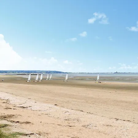 Holiday home Maison Proche Port Et