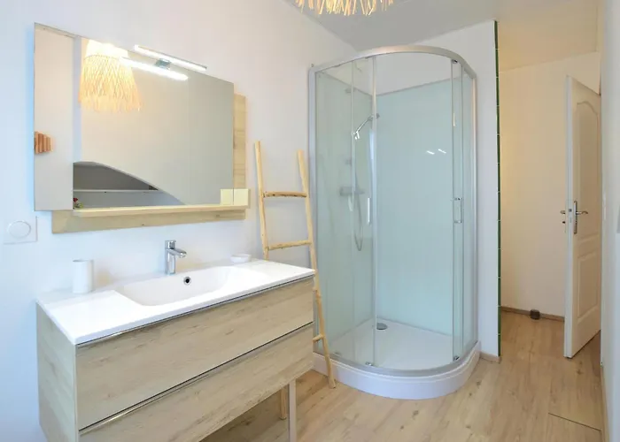 Maison Proche Port Et Vakantiehuis